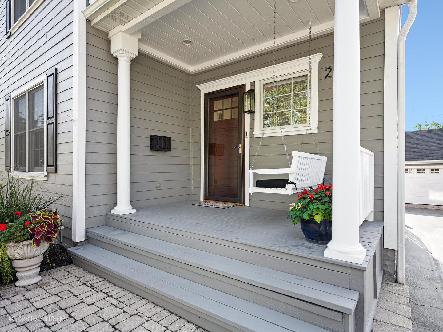 29 Waverly Avenue