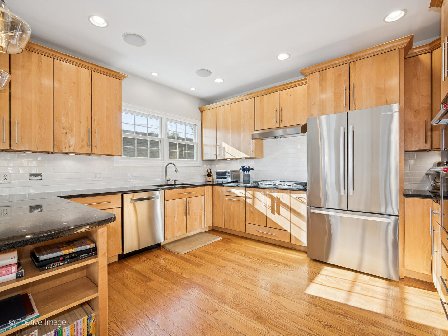 29 Waverly Avenue