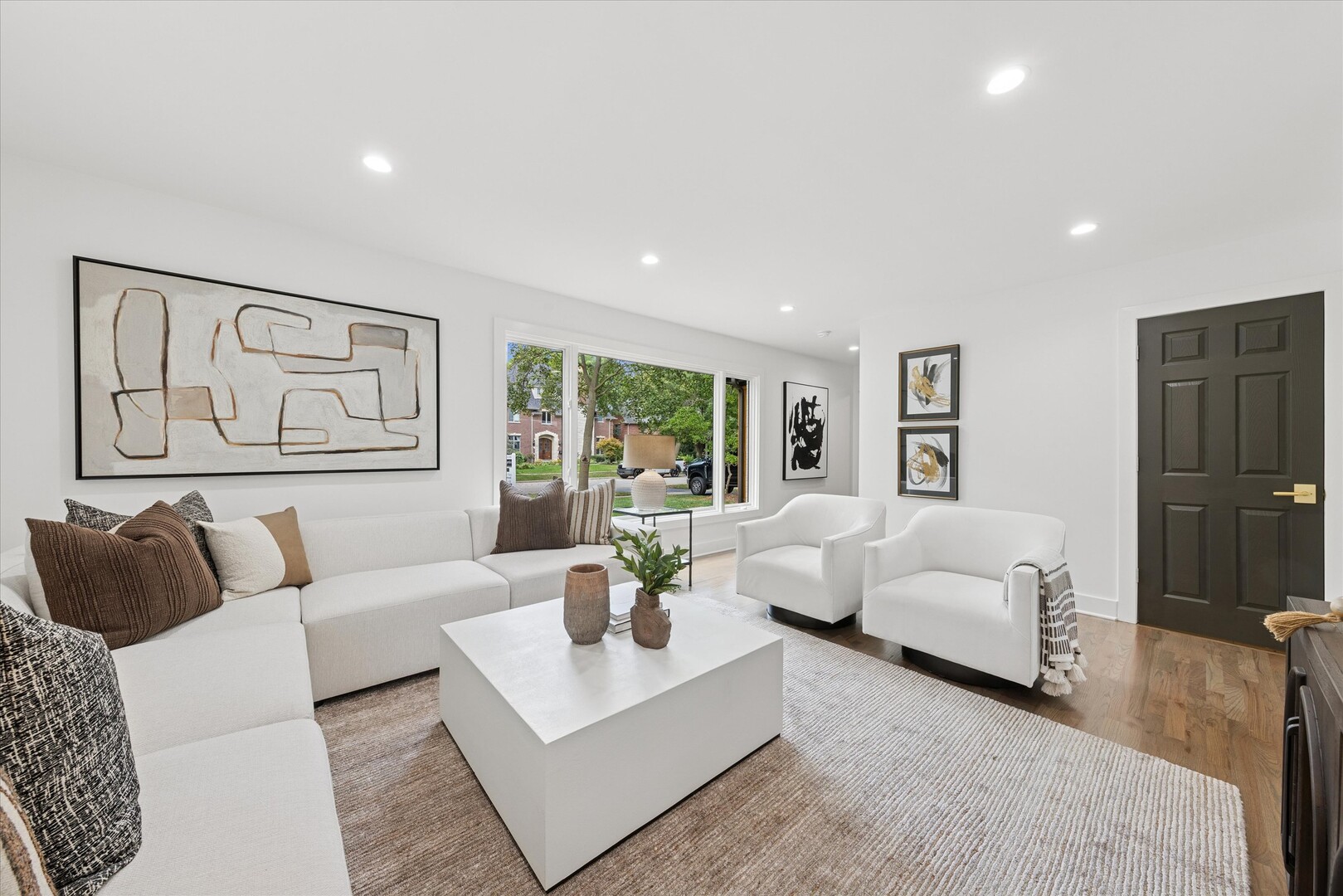 719 N Elm Street
