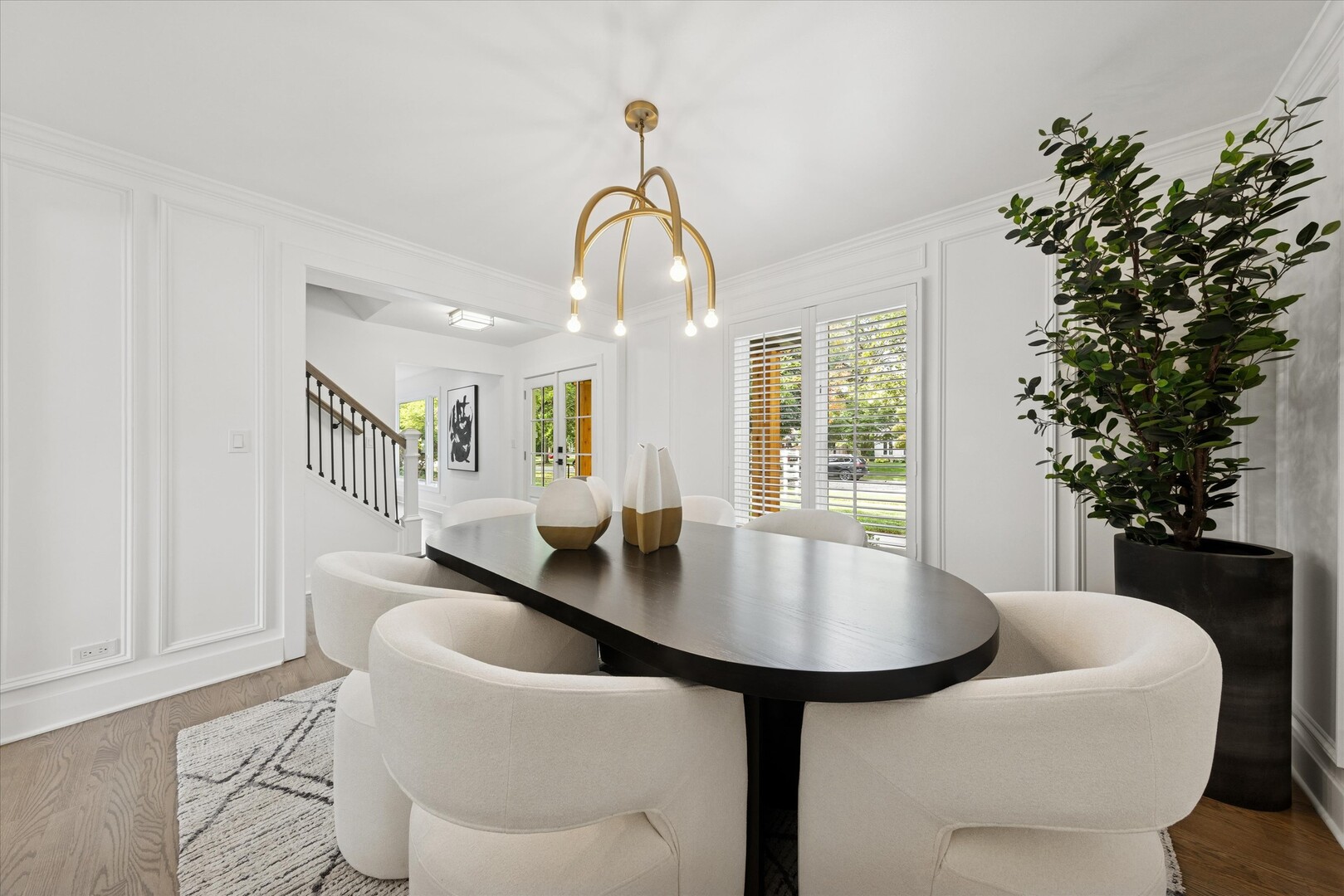 719 N Elm Street