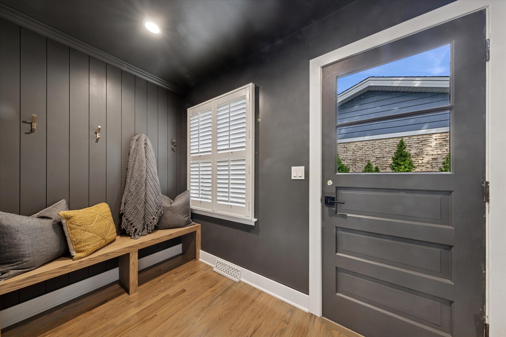 719 N Elm Street