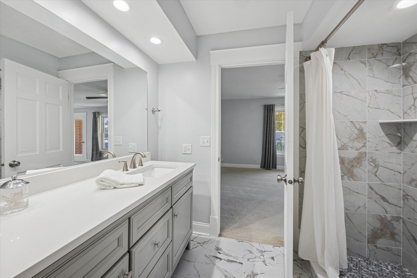 5731 Sutton Place
