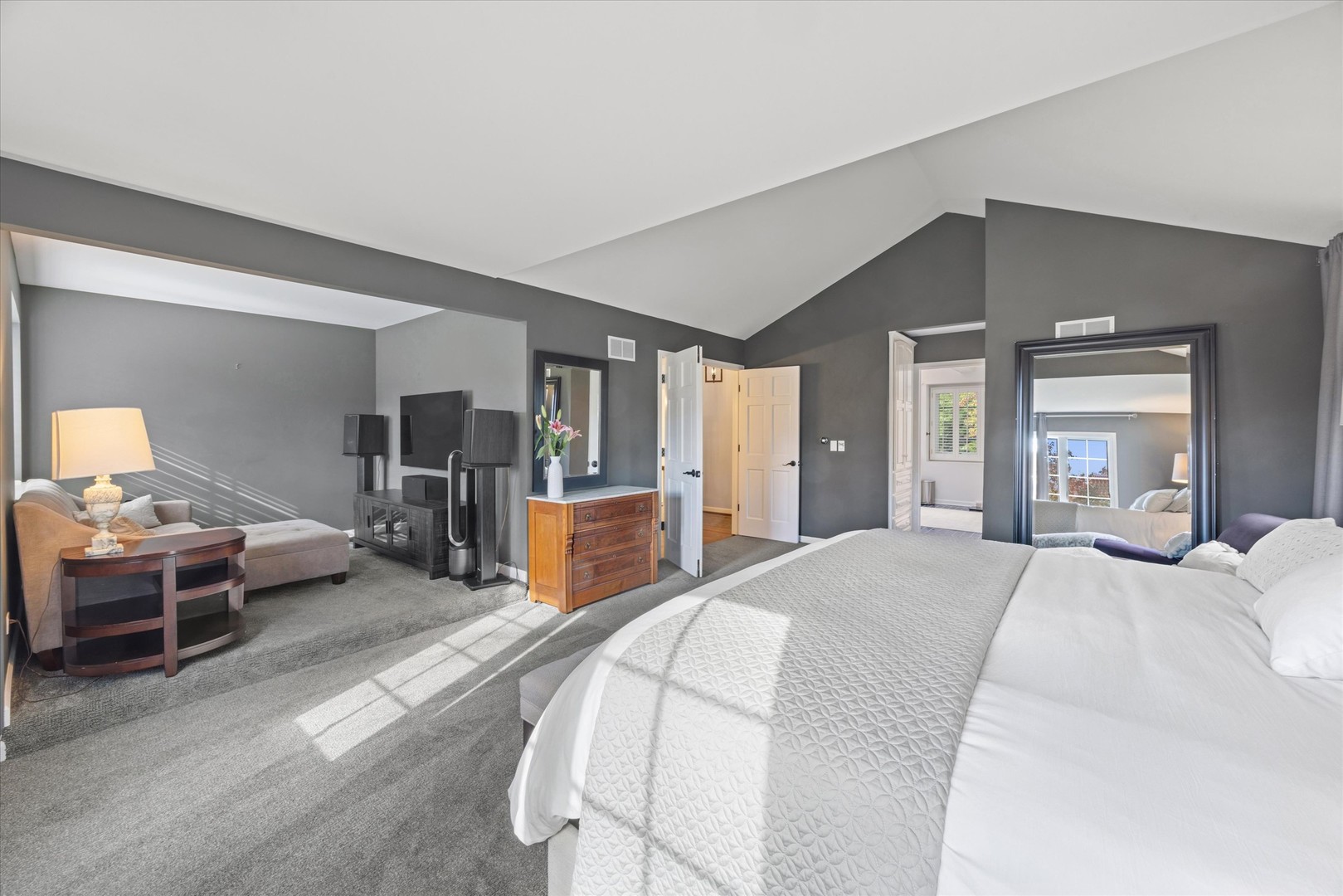 245 Meadowbrook Lane