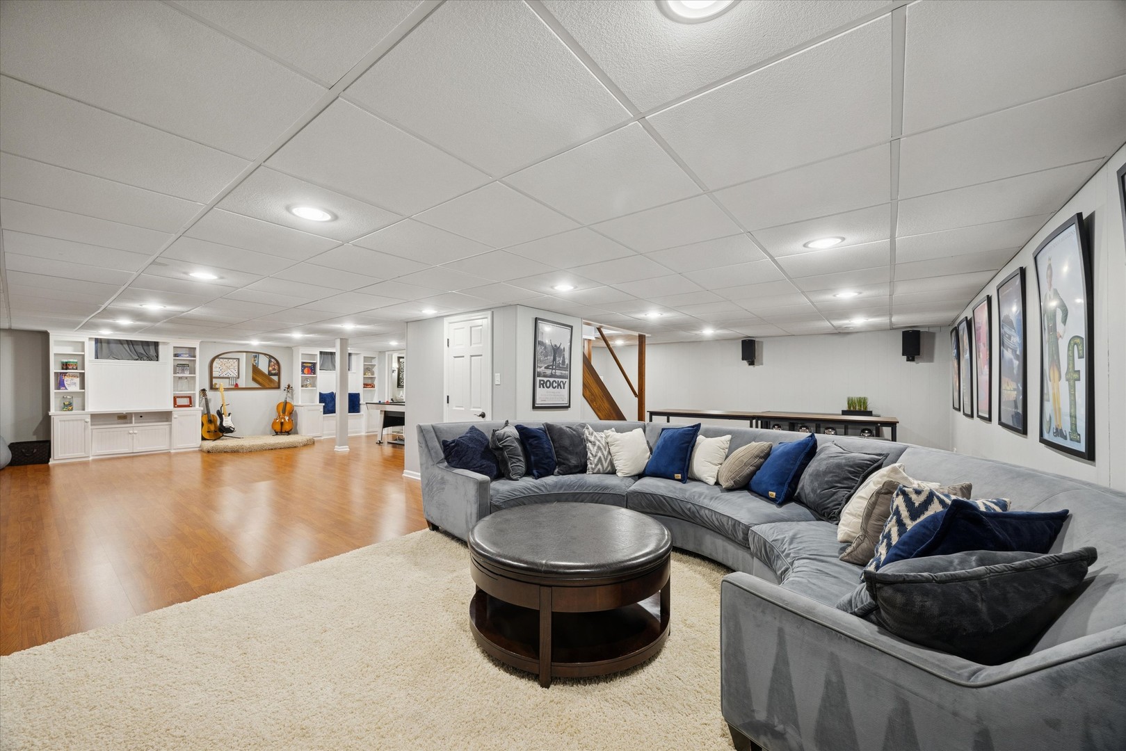 245 Meadowbrook Lane