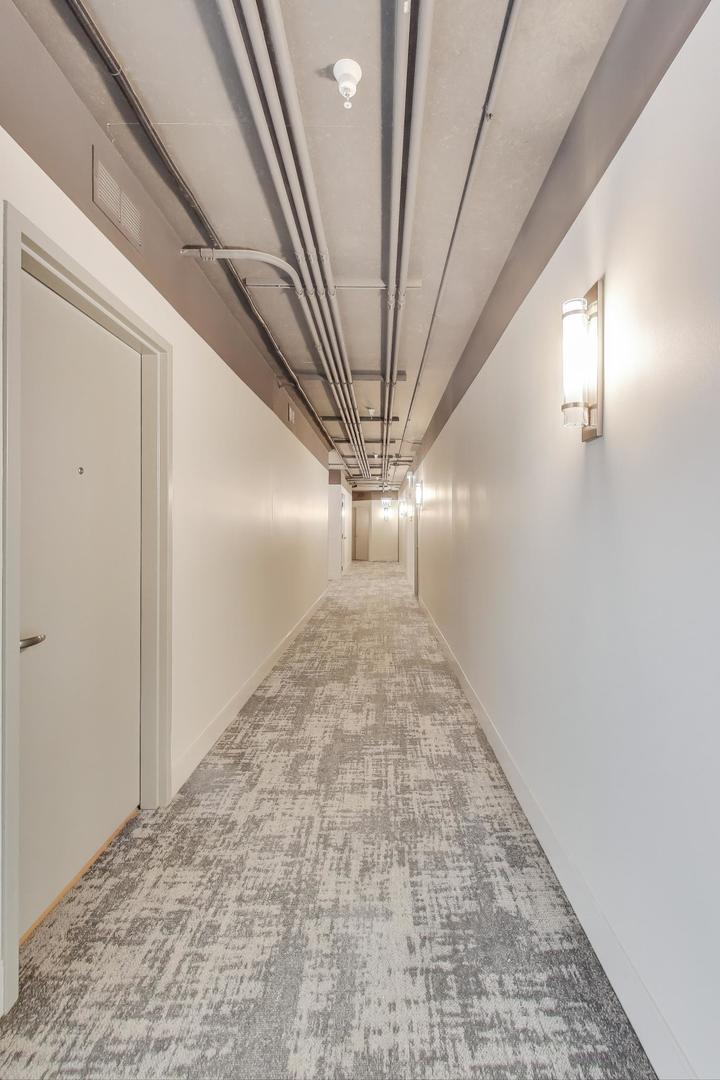 565 W Quincy Street Unit: 1603