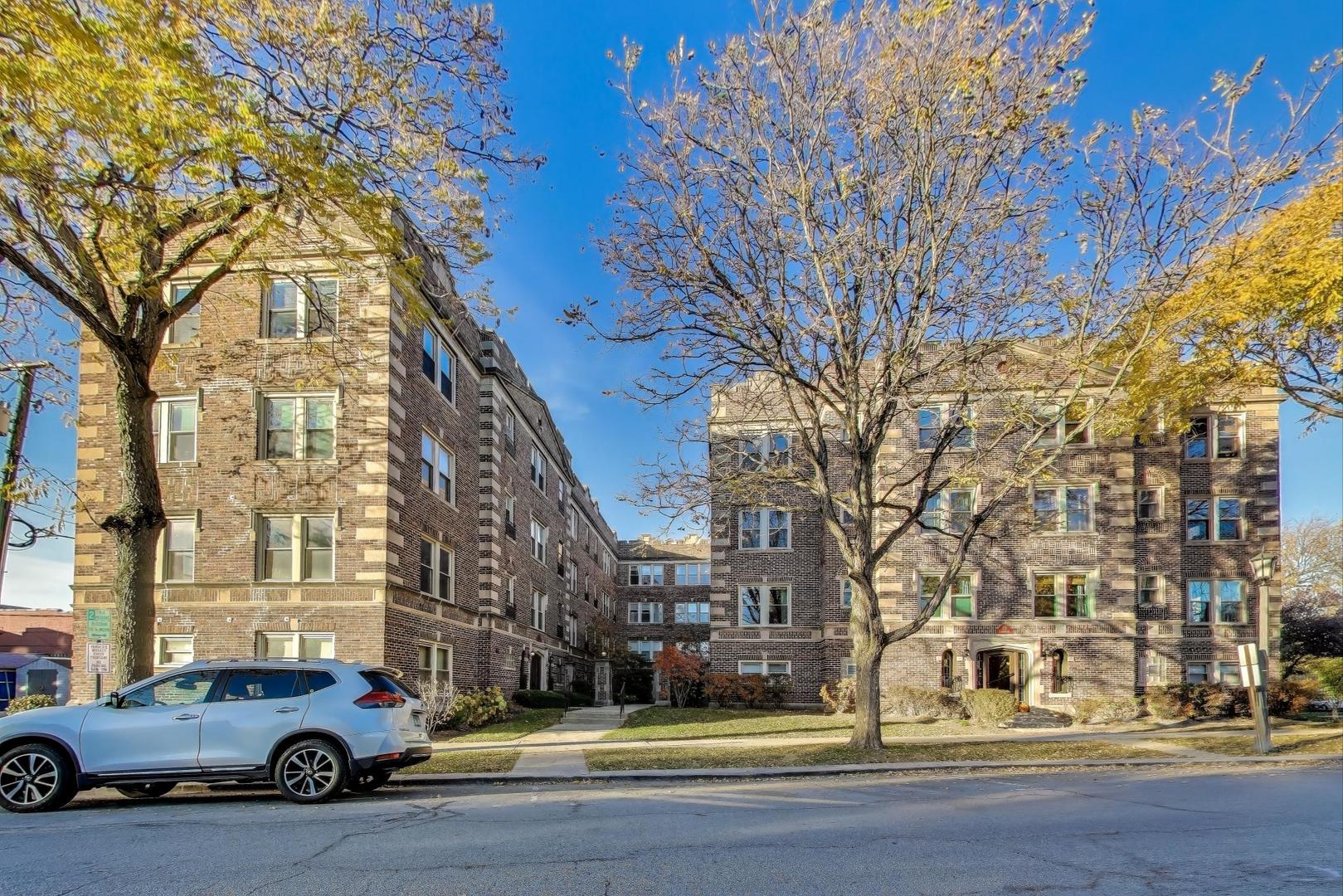 75 E Harris Avenue Unit: 3E