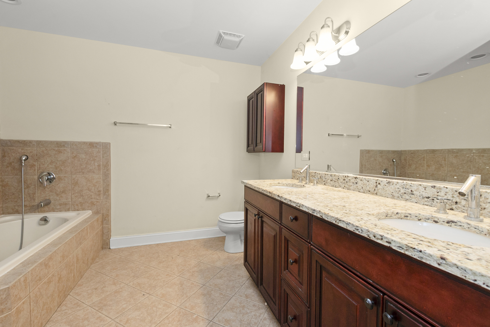 4715 Auvergne Avenue Unit: 4715