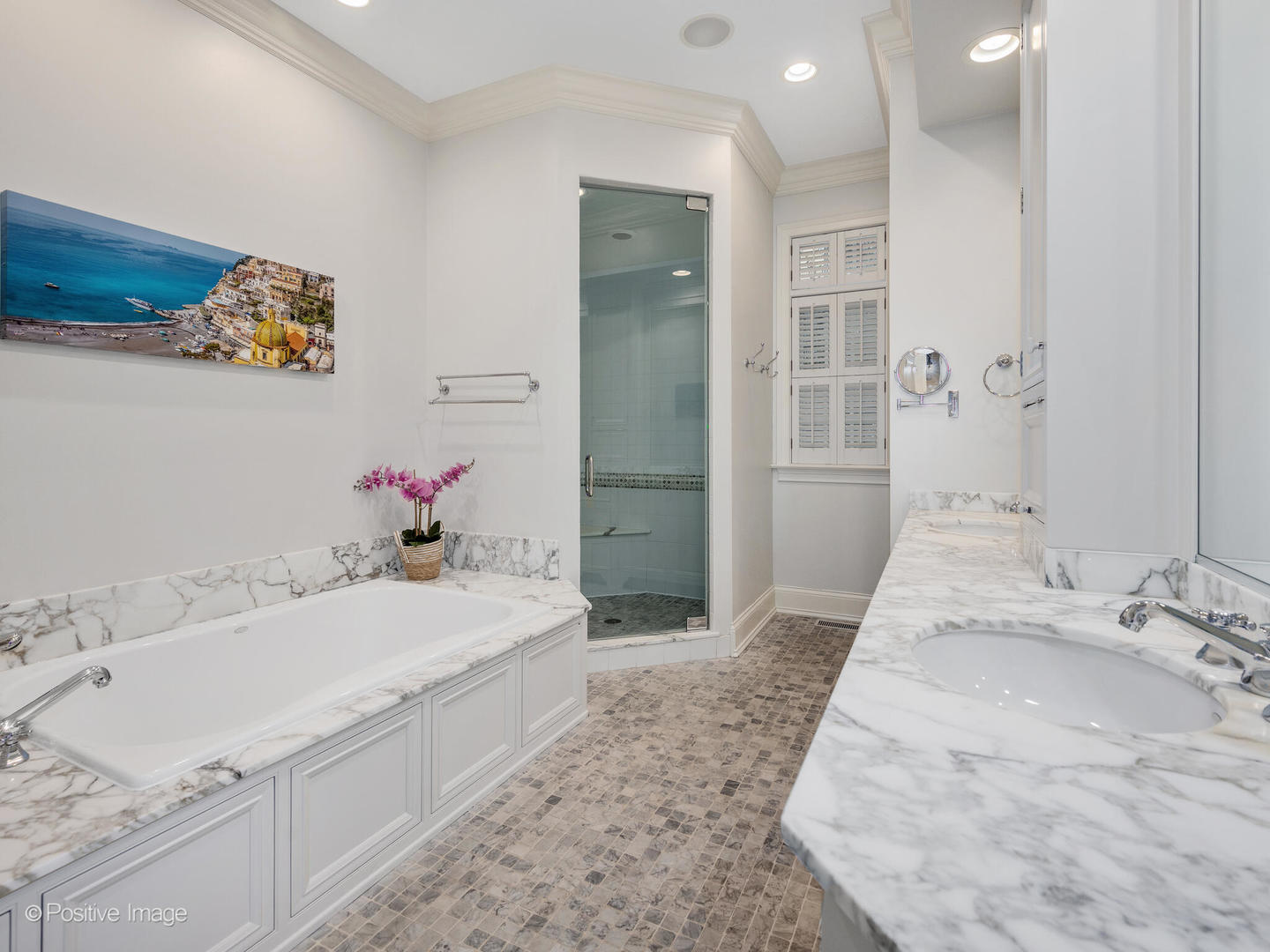 401 Birchwood Road