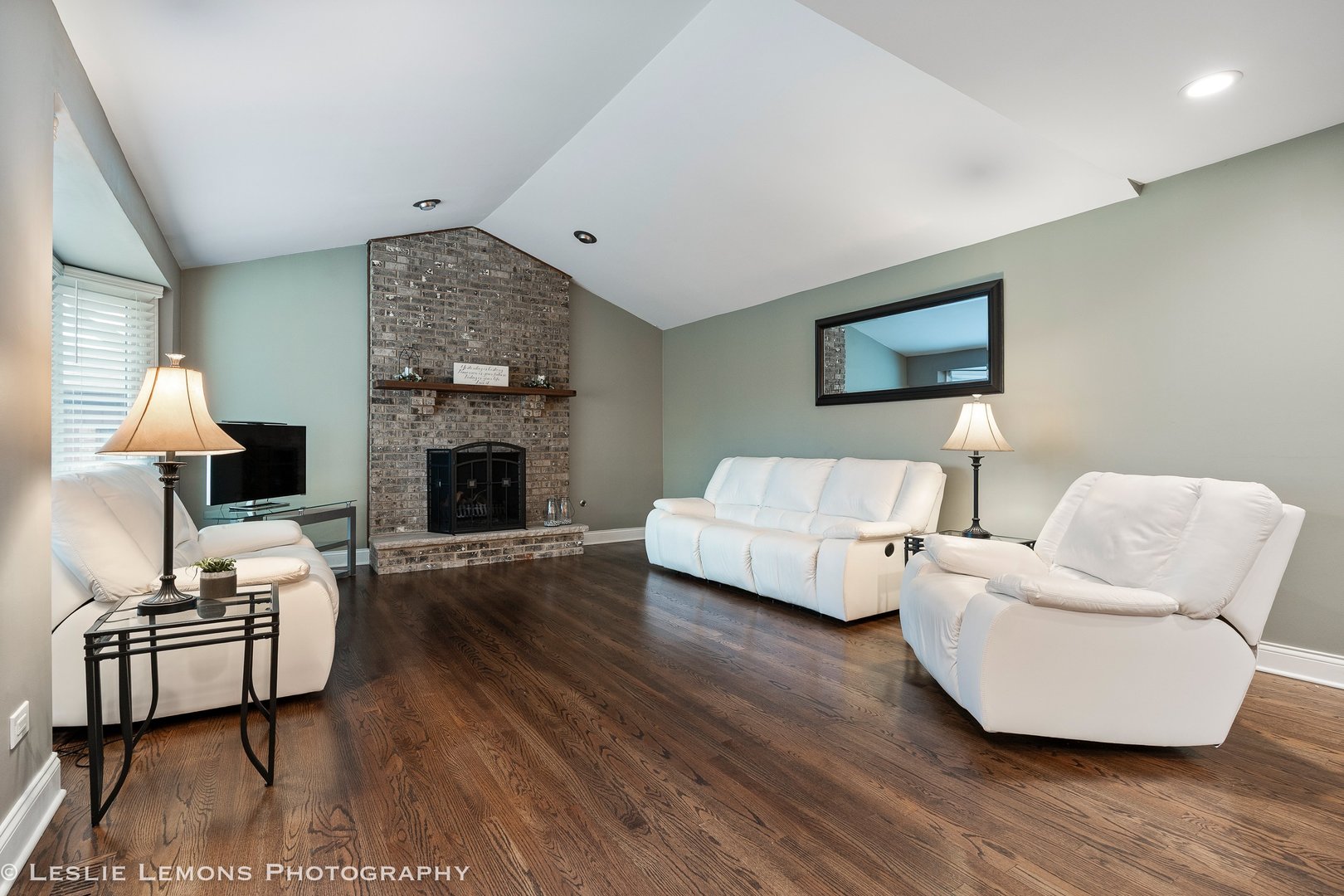 11610 Glenview Drive