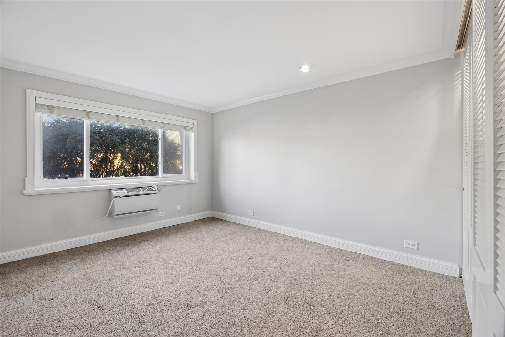 320 Claymoor Road Unit: 1A