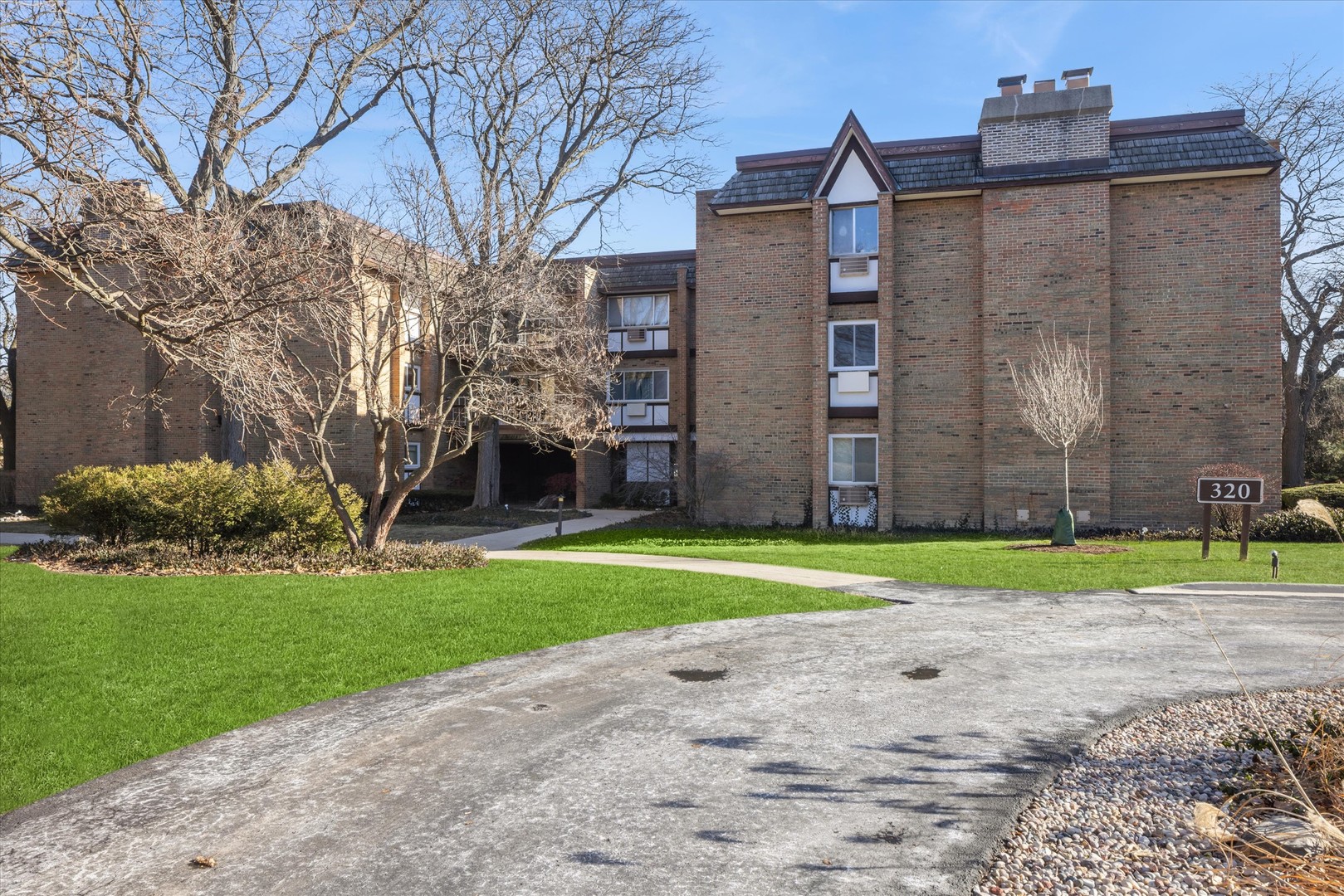 320 Claymoor Road Unit: 1A
