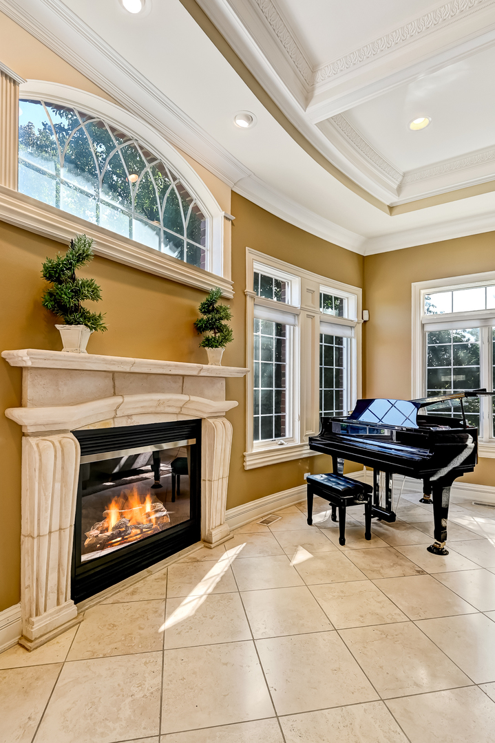 1137 N ITASCA Road