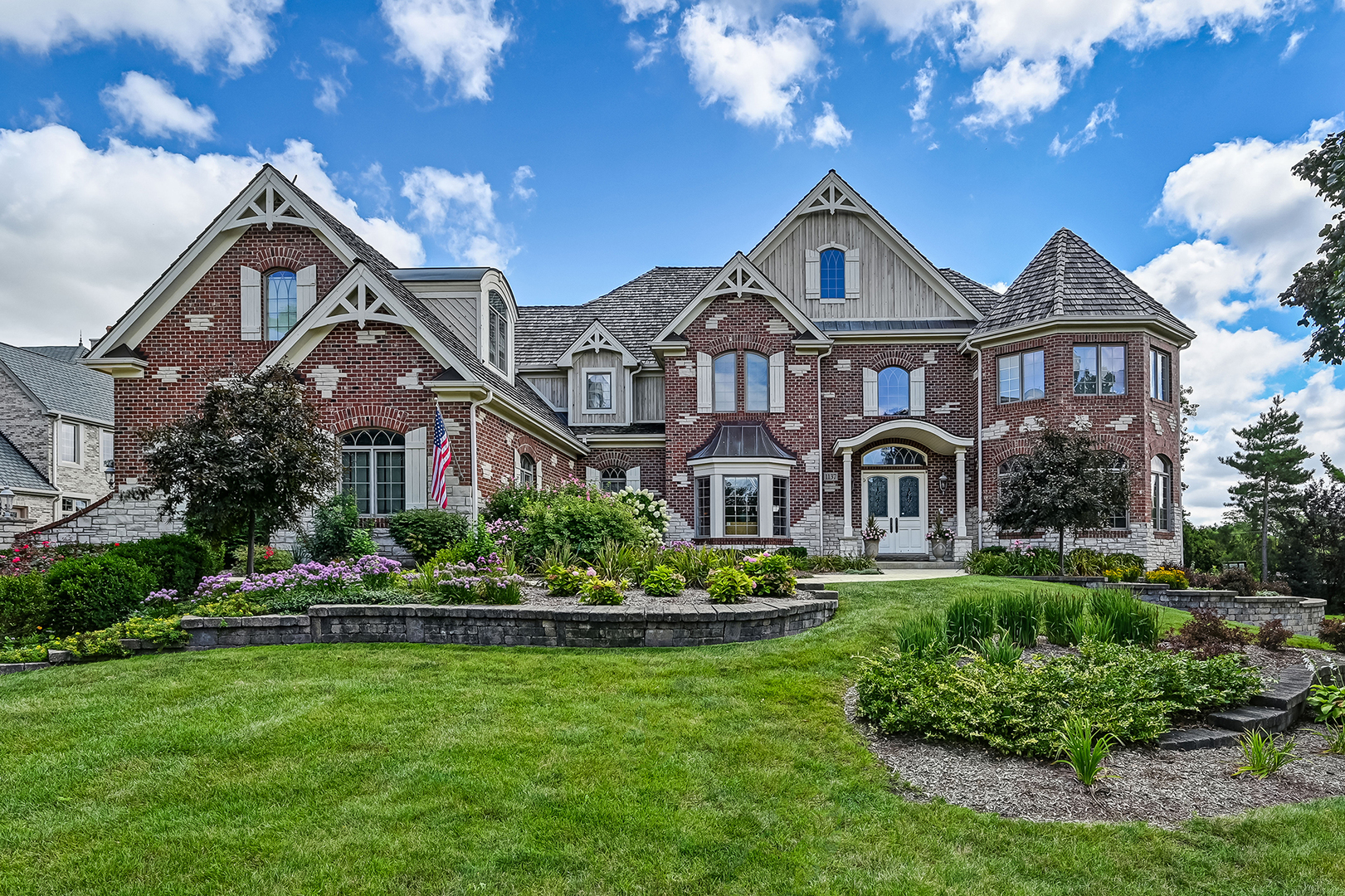 1137 N ITASCA Road