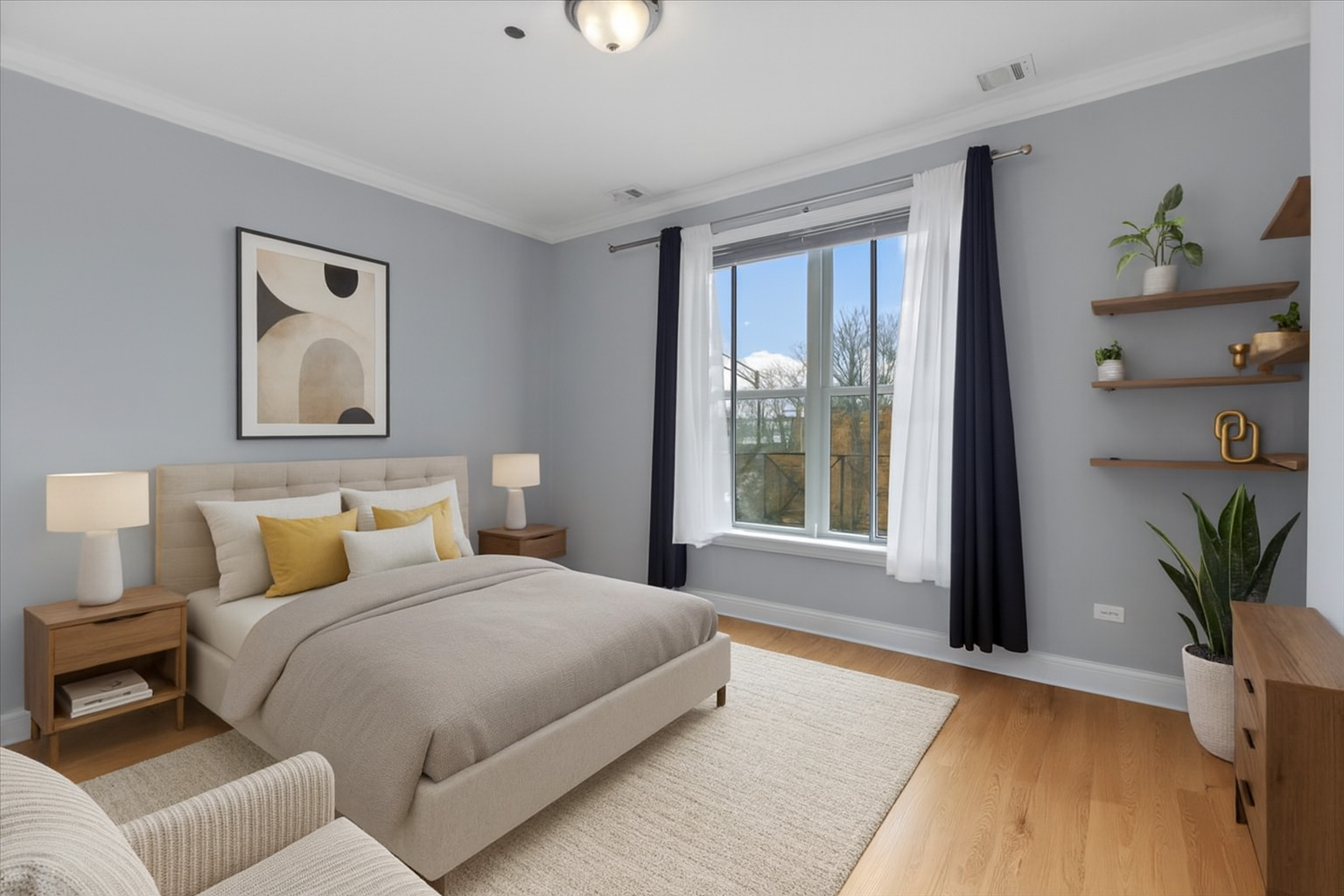 2811 N Bell Avenue Unit: 202
