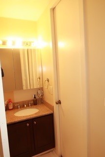 1 E Scott Street Unit: 1105