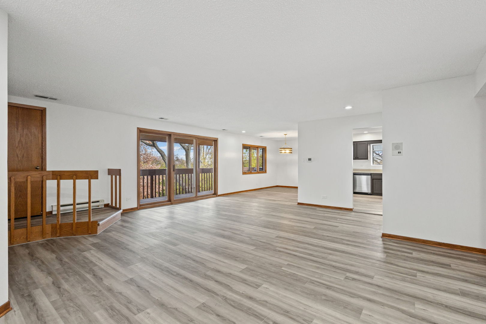7978 S Garfield Avenue Unit: 206