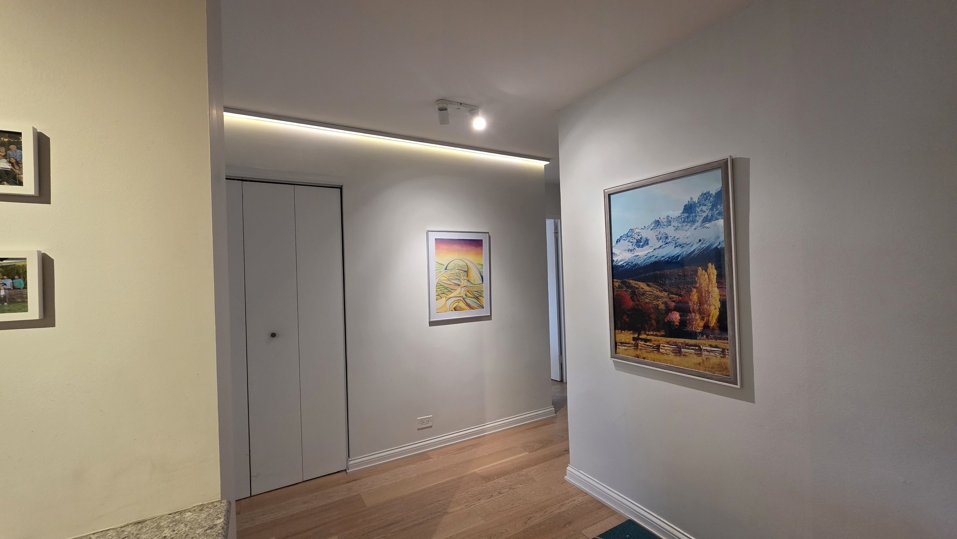 360 W Wellington Avenue Unit: 2B