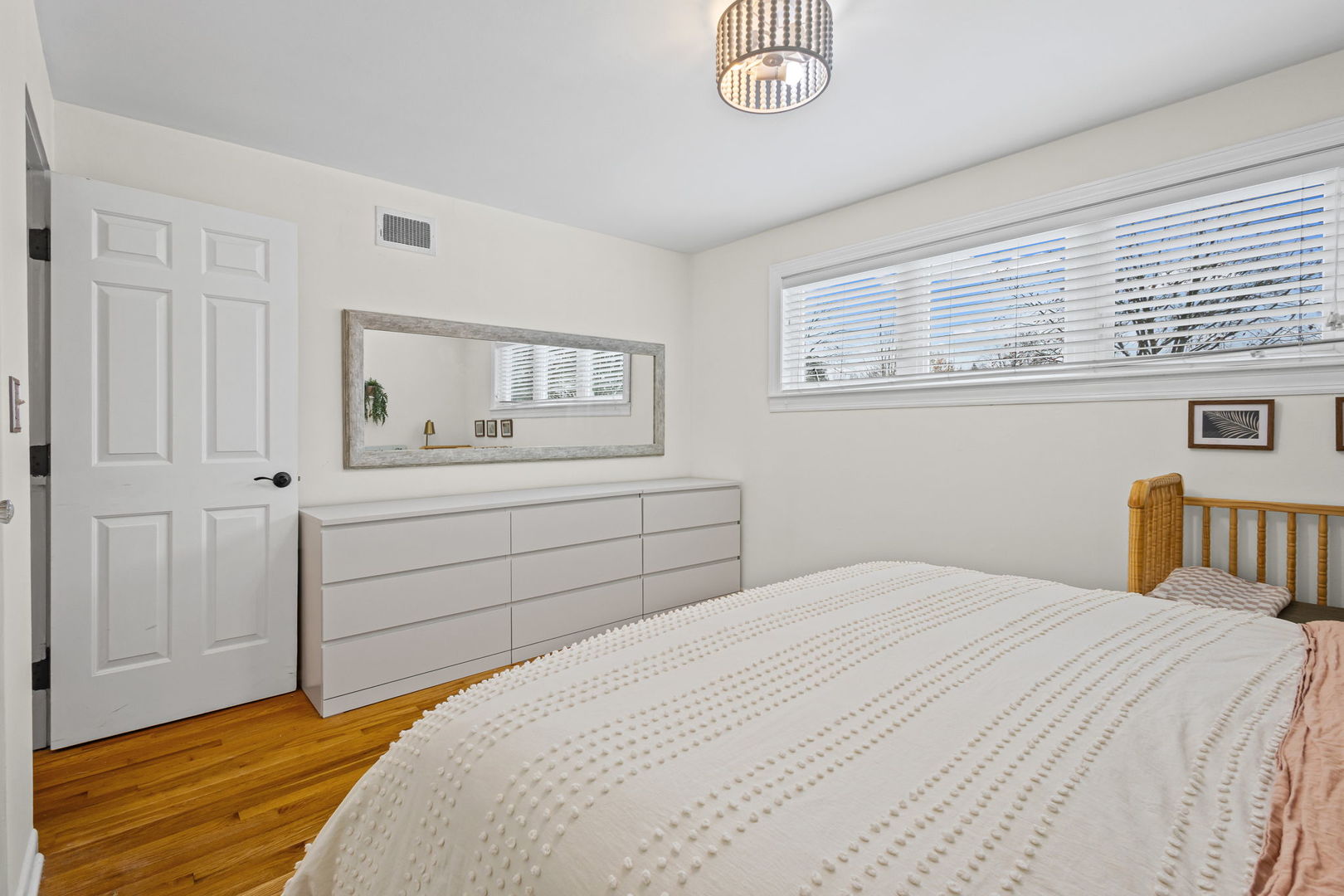42 W Taylor Road