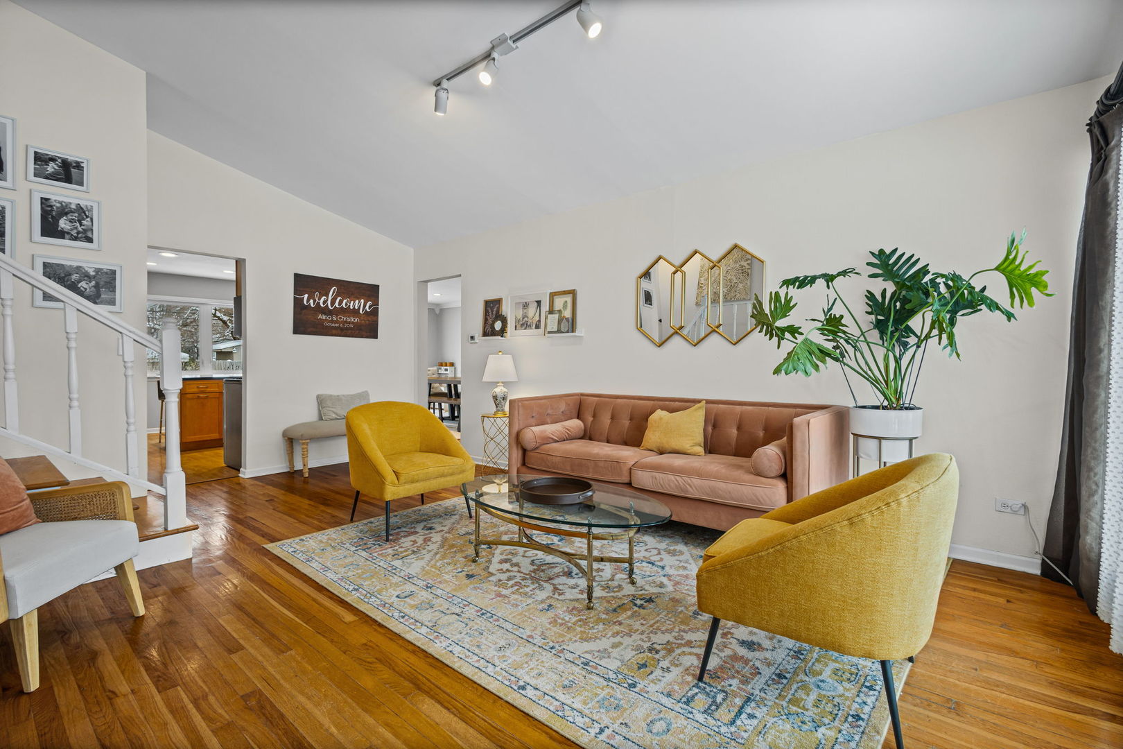42 W Taylor Road