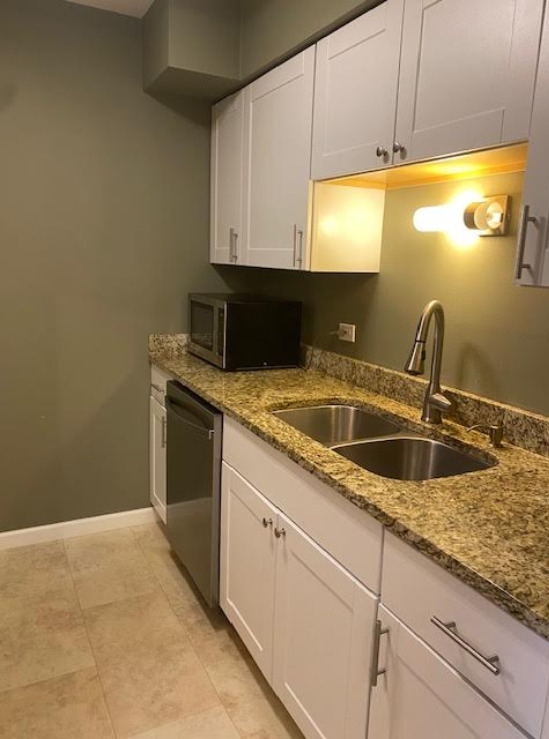 6174 KNOLL LANE Court Unit: 101