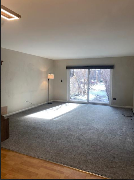 6174 KNOLL LANE Court Unit: 101