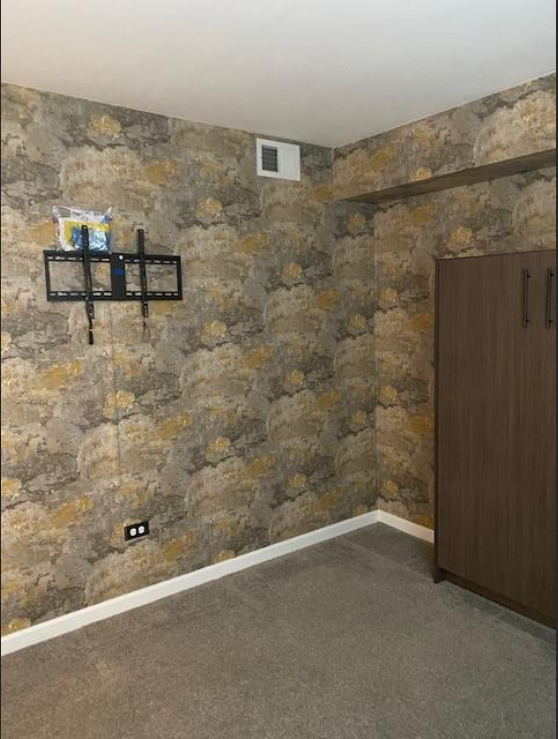 6174 KNOLL LANE Court Unit: 101