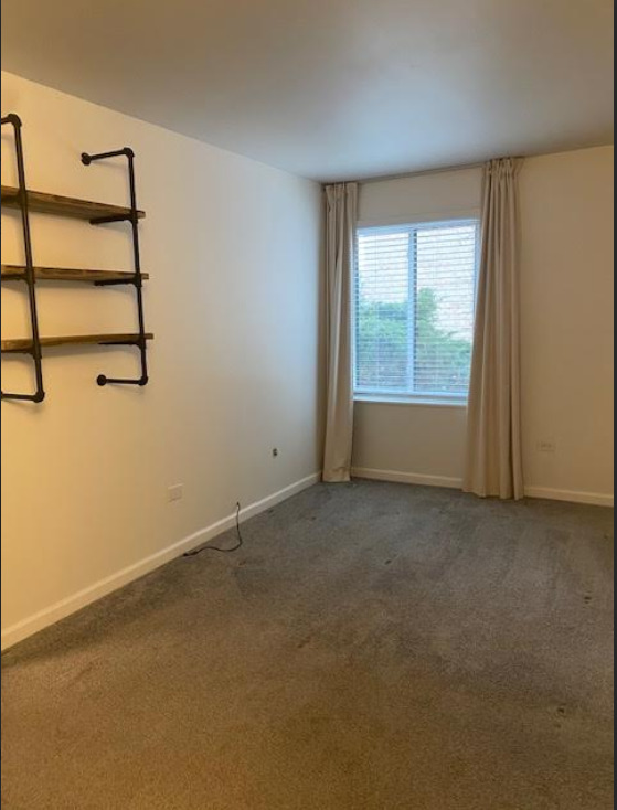 6174 KNOLL LANE Court Unit: 101