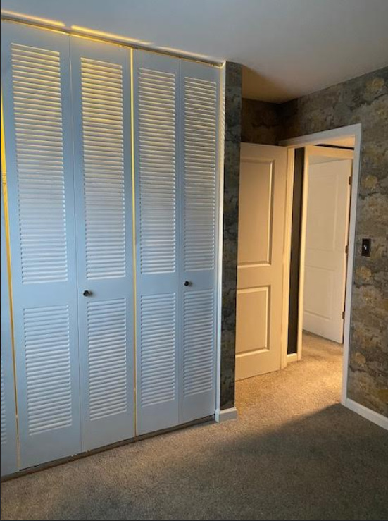 6174 KNOLL LANE Court Unit: 101