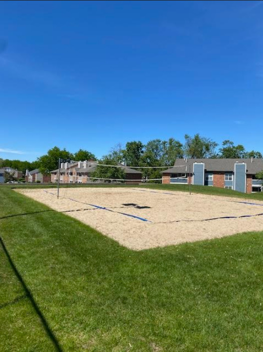 6174 KNOLL LANE Court Unit: 101