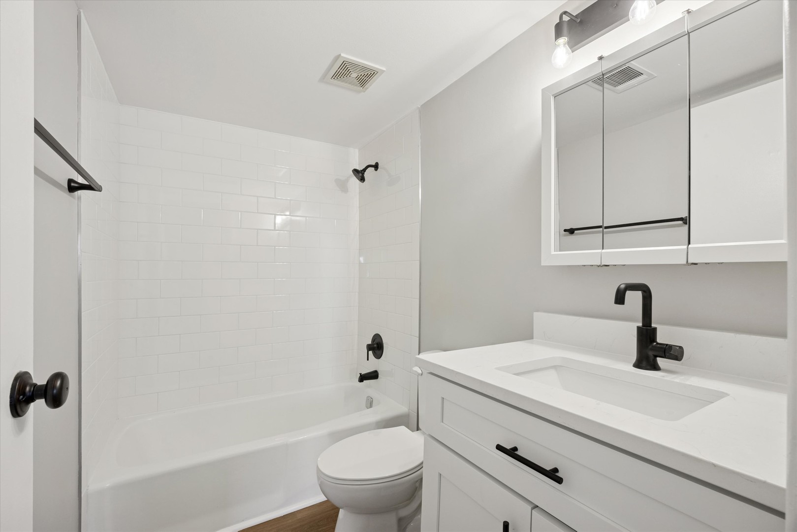 11036 KILPATRICK Avenue Unit: 3NE