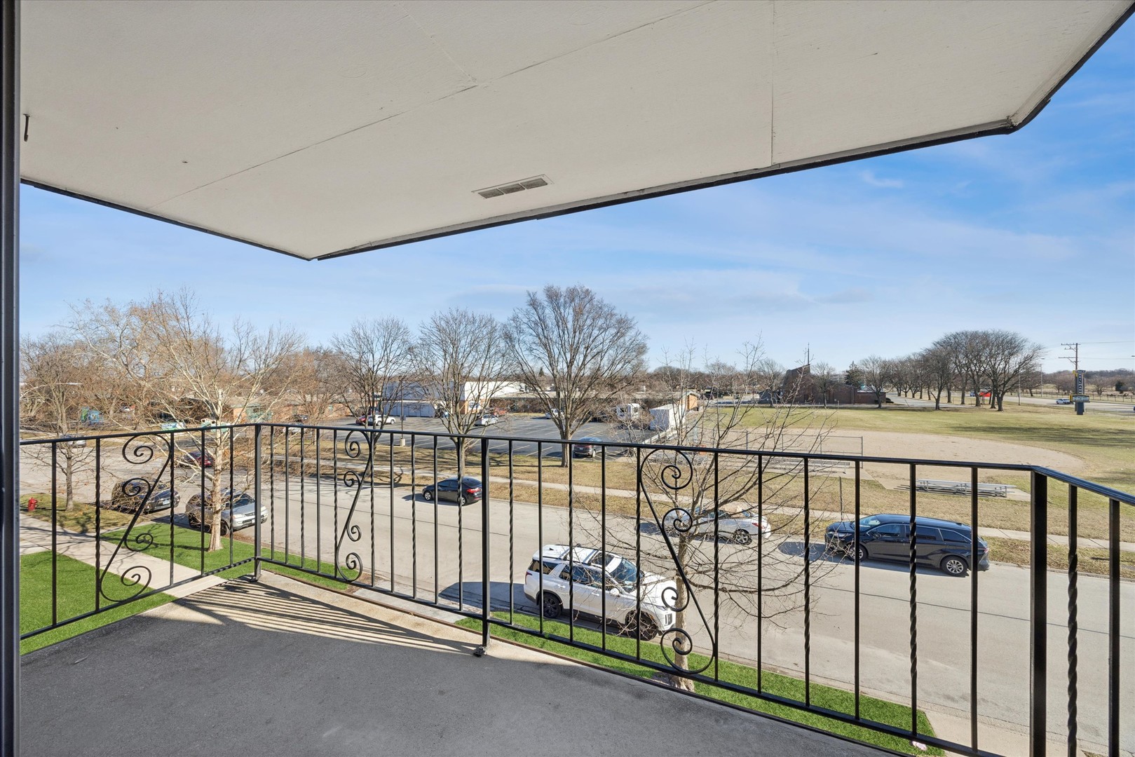 11036 KILPATRICK Avenue Unit: 3NE