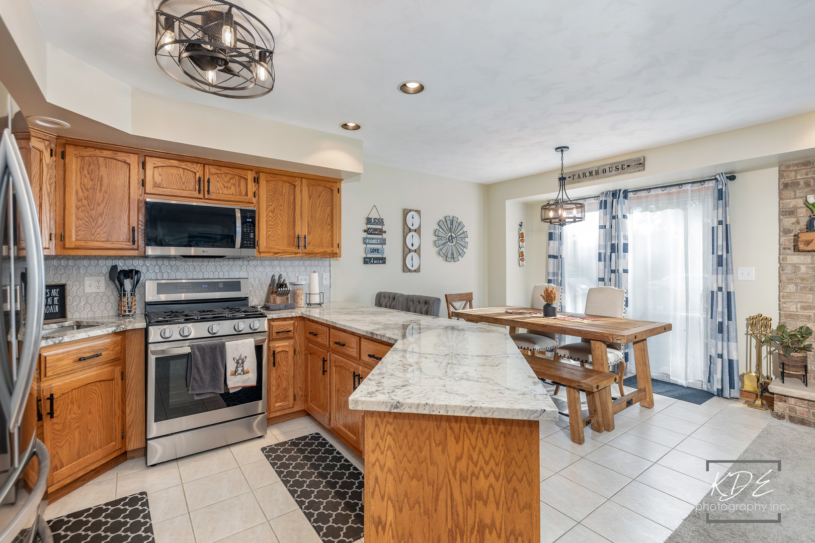 11 Warner Circle