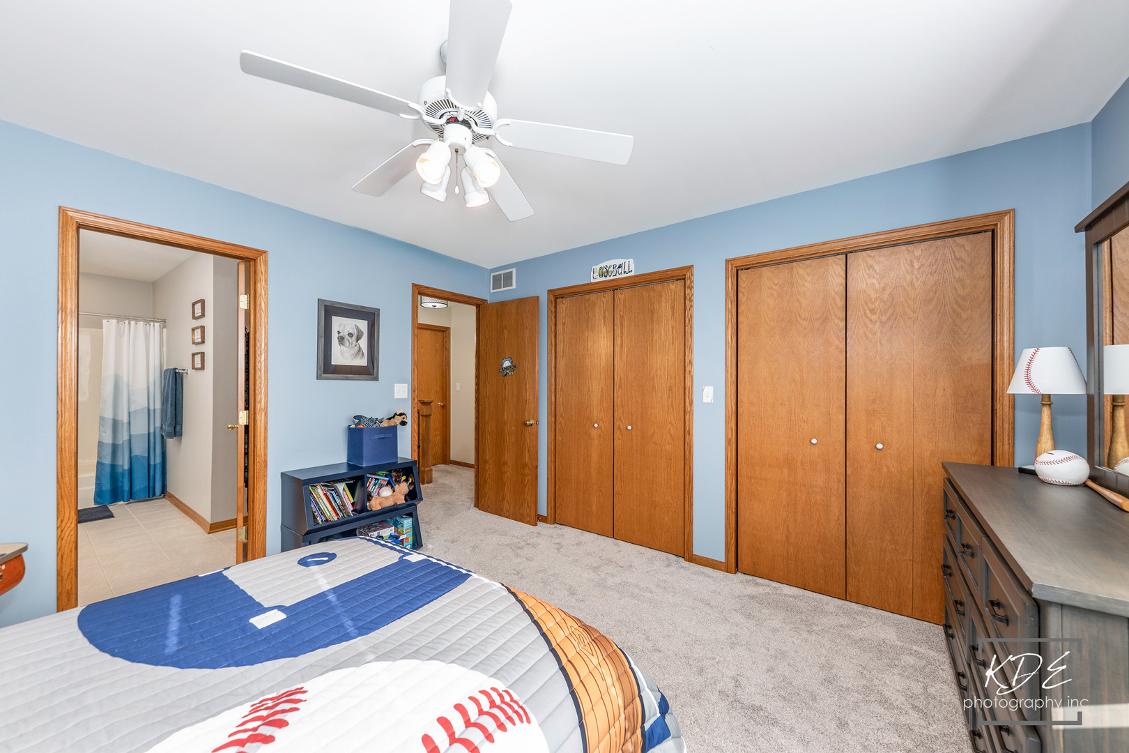 11 Warner Circle