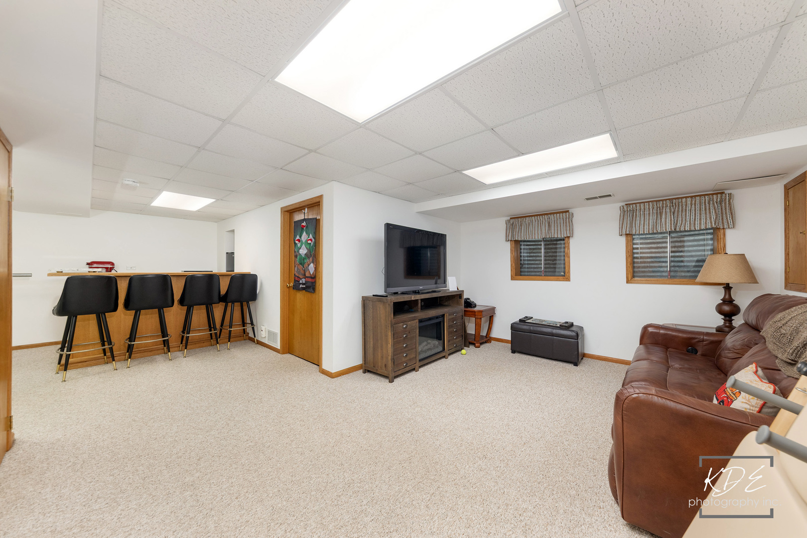 11 Warner Circle