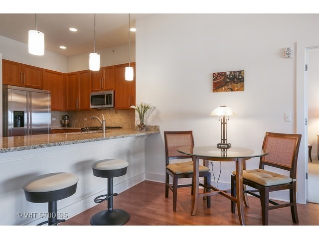 450 VILLAGE CENTER Drive Unit: 413