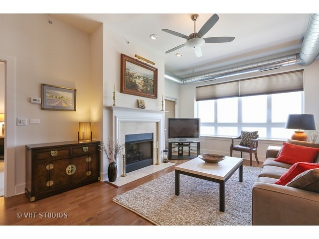 450 VILLAGE CENTER Drive Unit: 413
