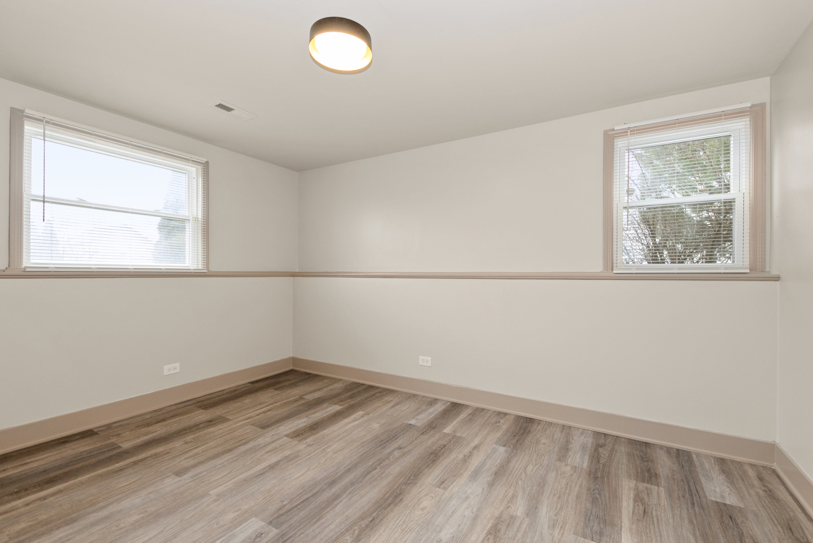 836 Lily Cache Lane