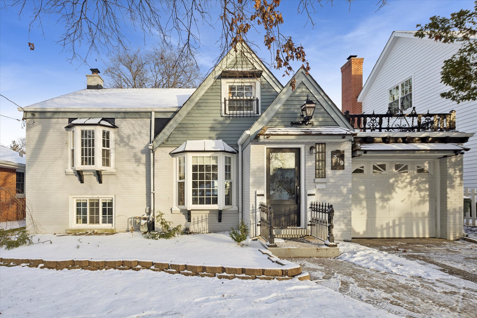 319 May Avenue