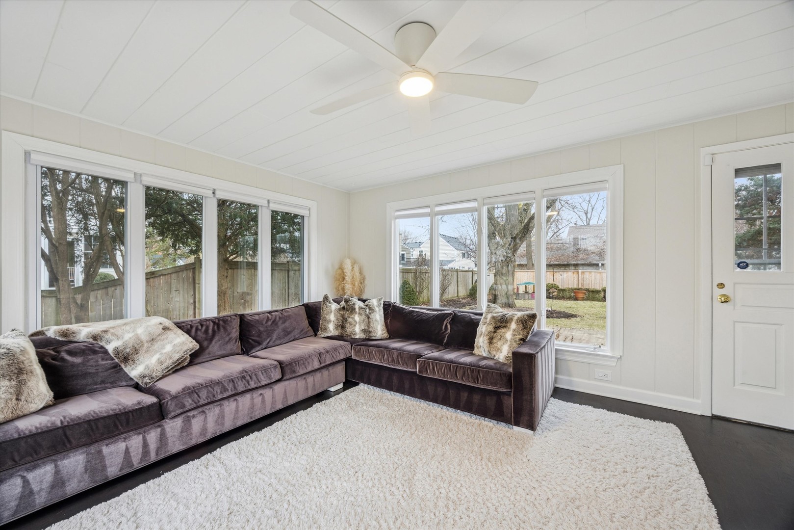 5720 Woodland Drive
