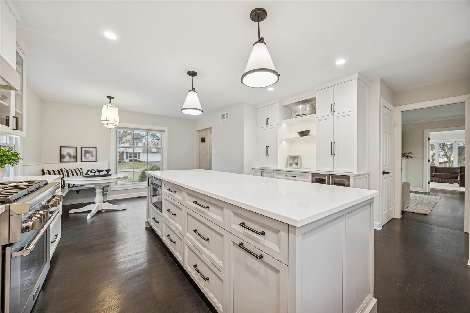 5720 Woodland Drive