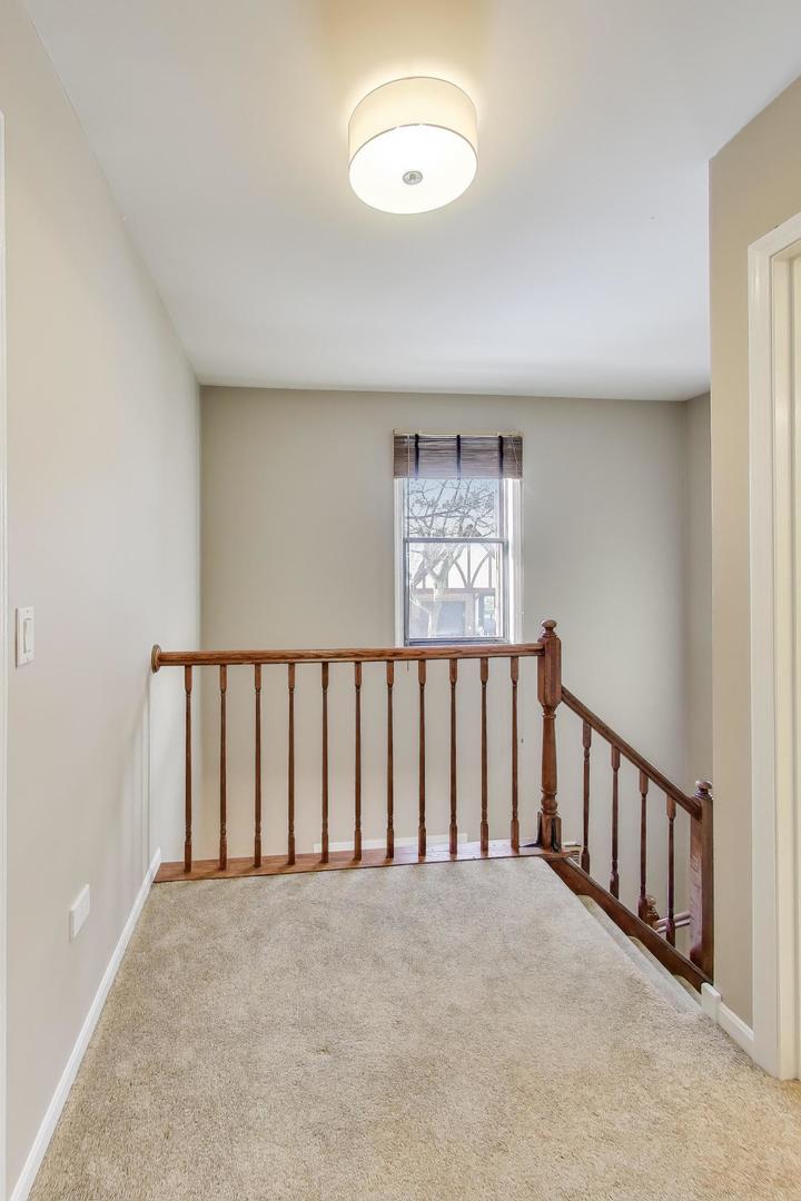 3017 Carlton Court
