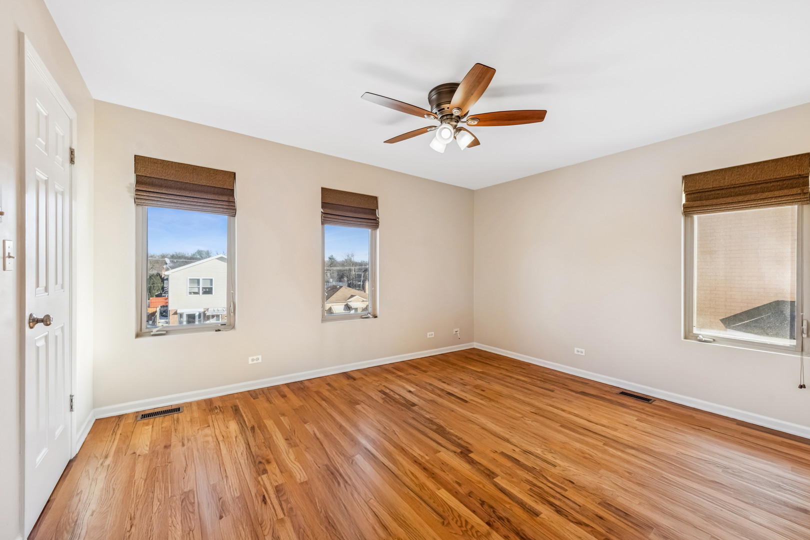 8900 31st Street Unit: 8
