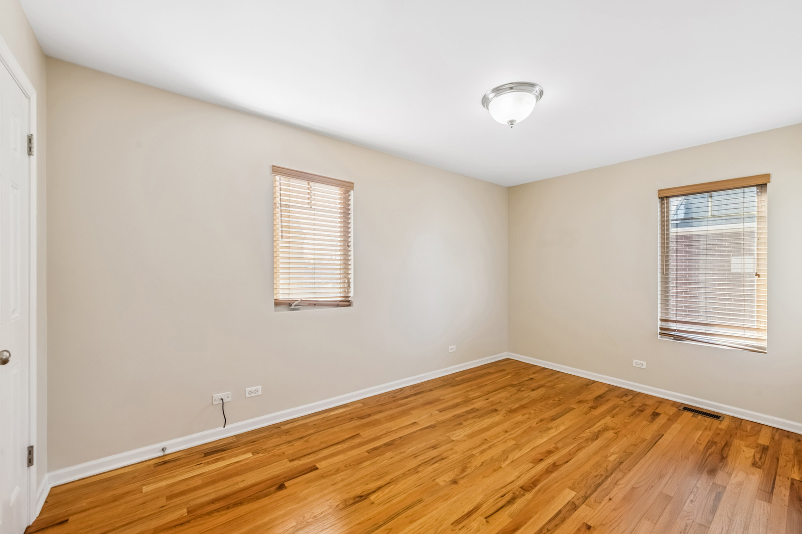 8900 31st Street Unit: 8