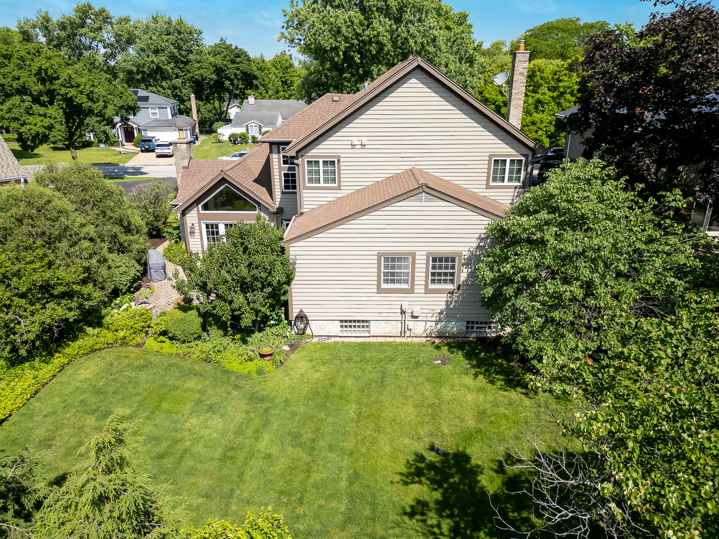 5707 Lawn Drive