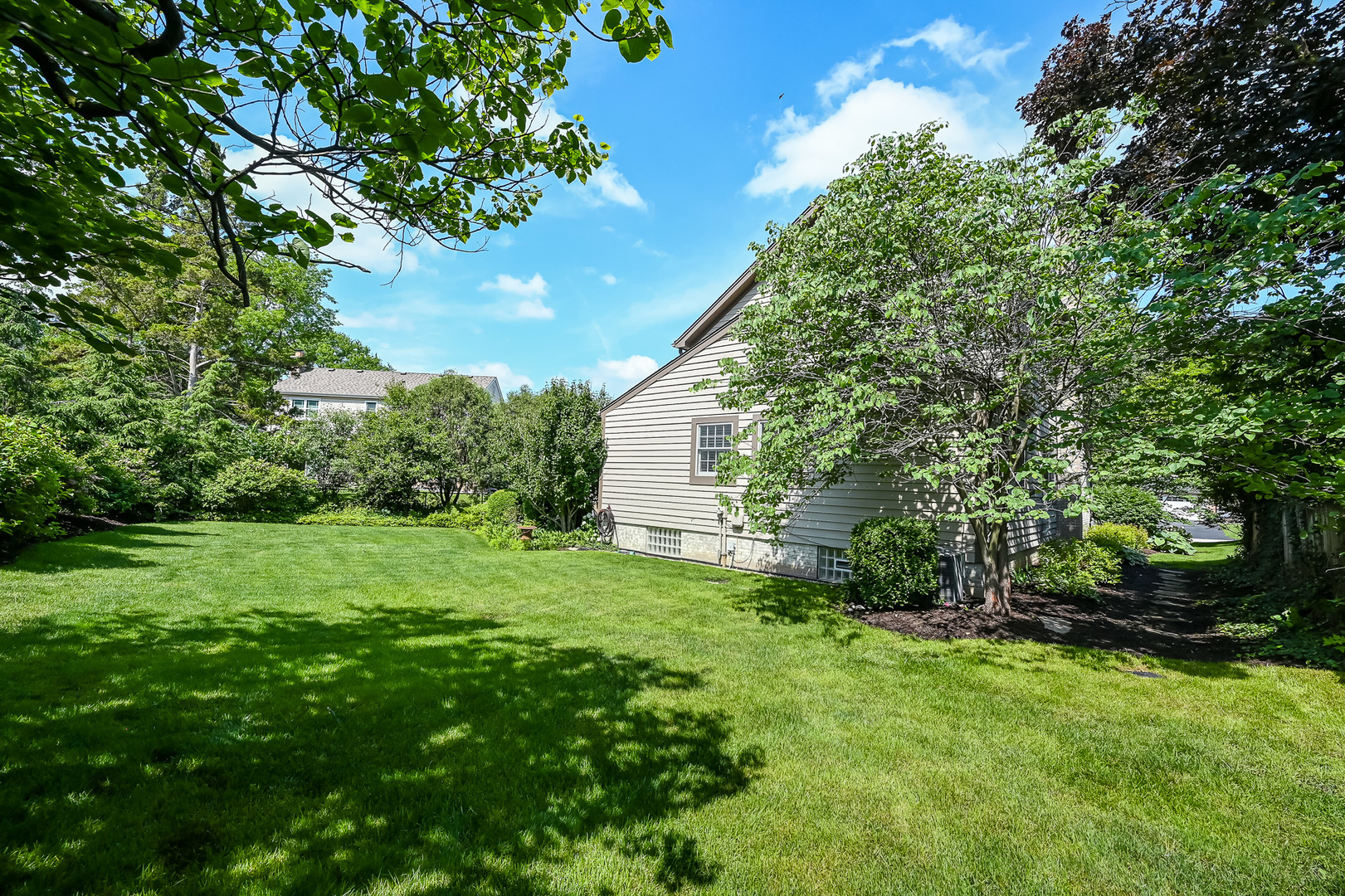 5707 Lawn Drive