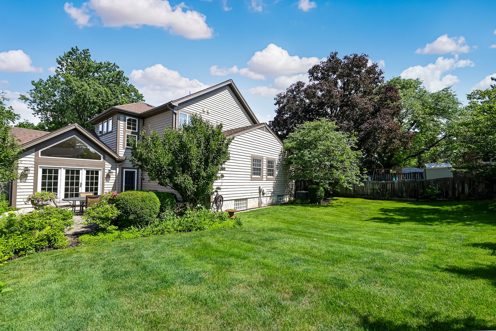 5707 Lawn Drive