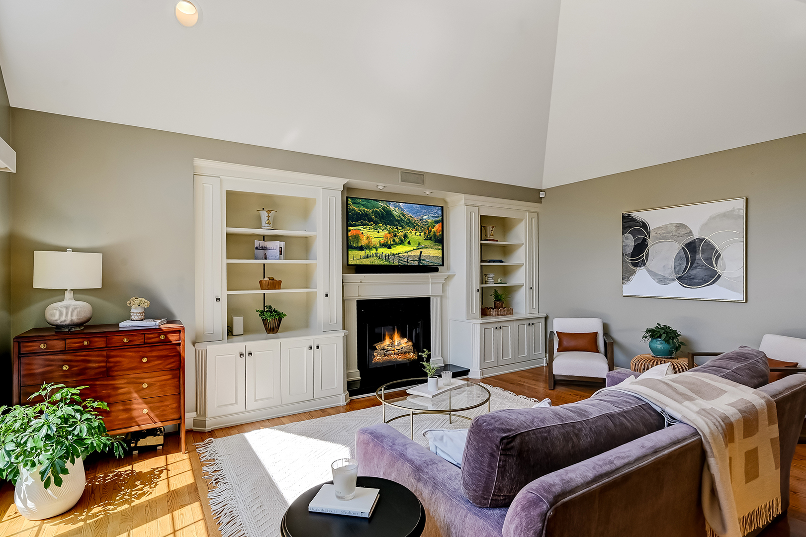 5707 Lawn Drive