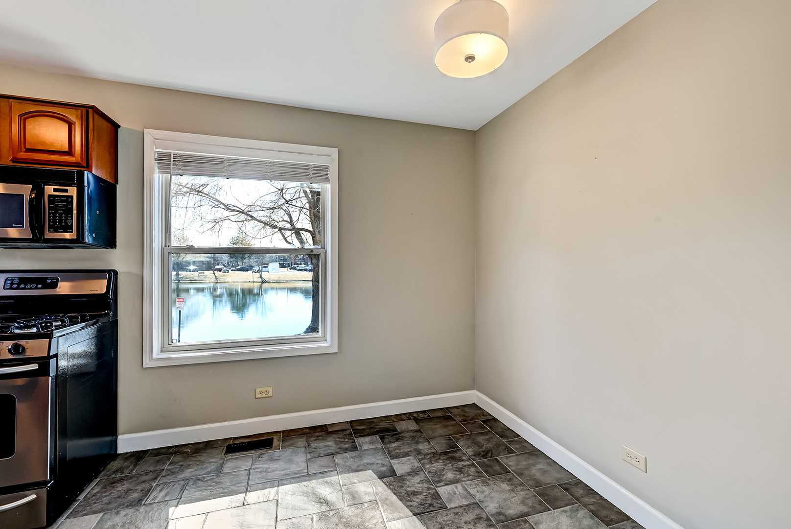 1312 Mc Dowell Road Unit: 102