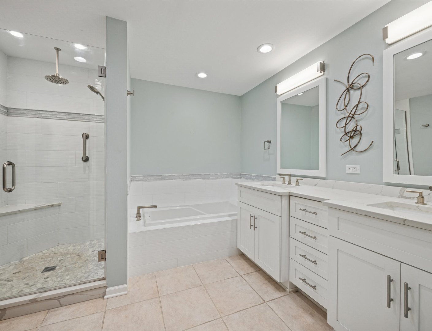 1401 Burr Oak Road Unit: 105B