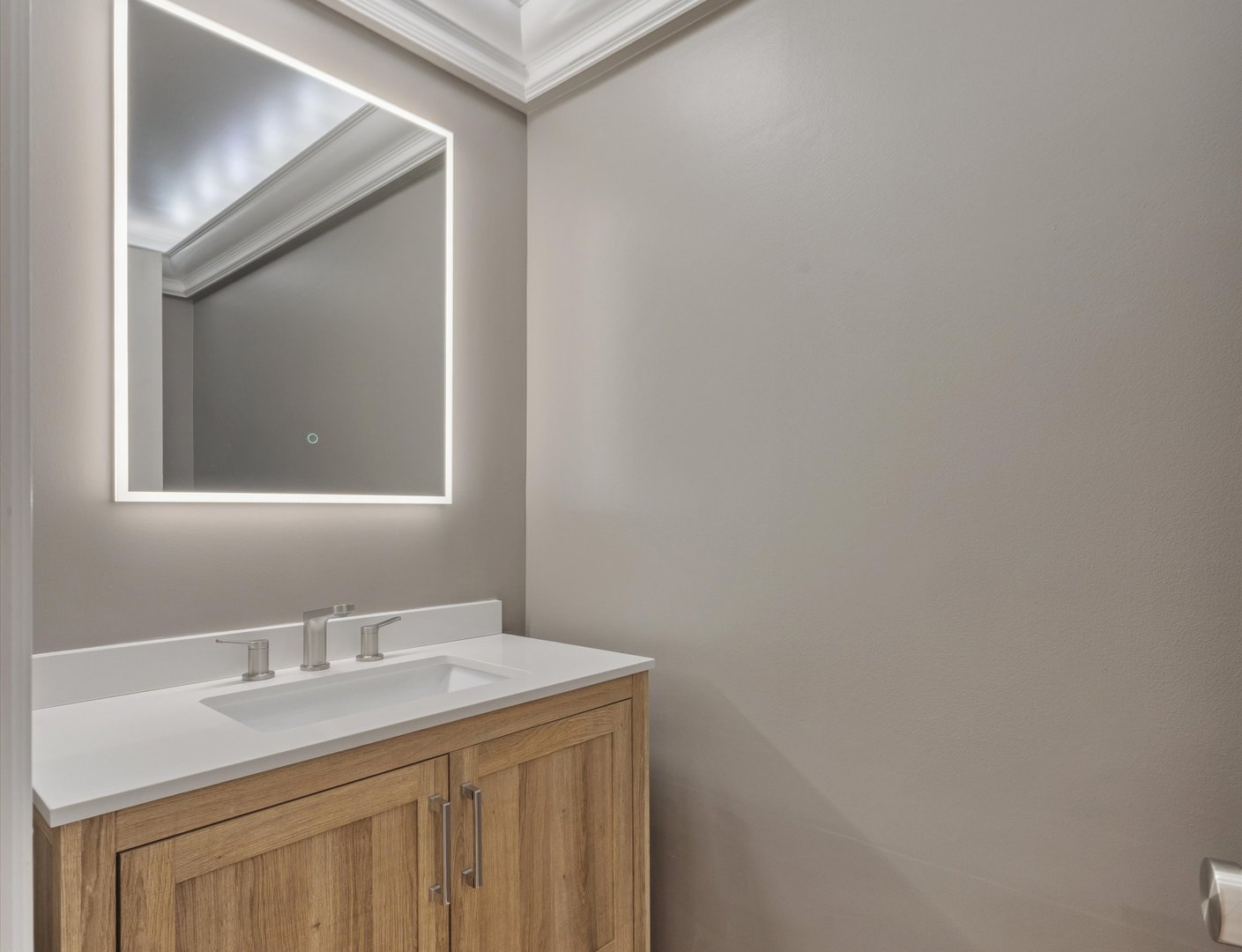 1401 Burr Oak Road Unit: 105B